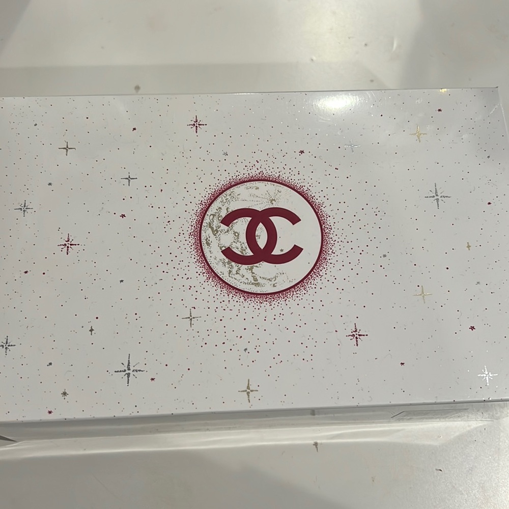 Chanel holidays sheer lipgloss trio